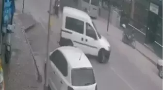 İnegöl'de Motosiklet Kazası: 17 Yaşındaki Sürücü Yaralandı